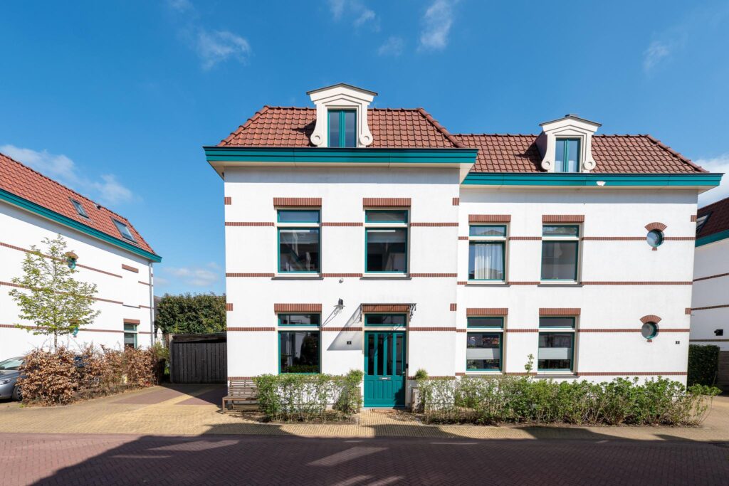 P.A. Weeldenburgpad 8